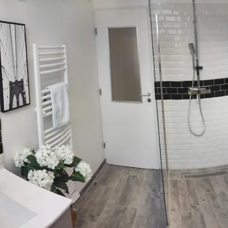 Lovely Lh A Proximite De La Apartment